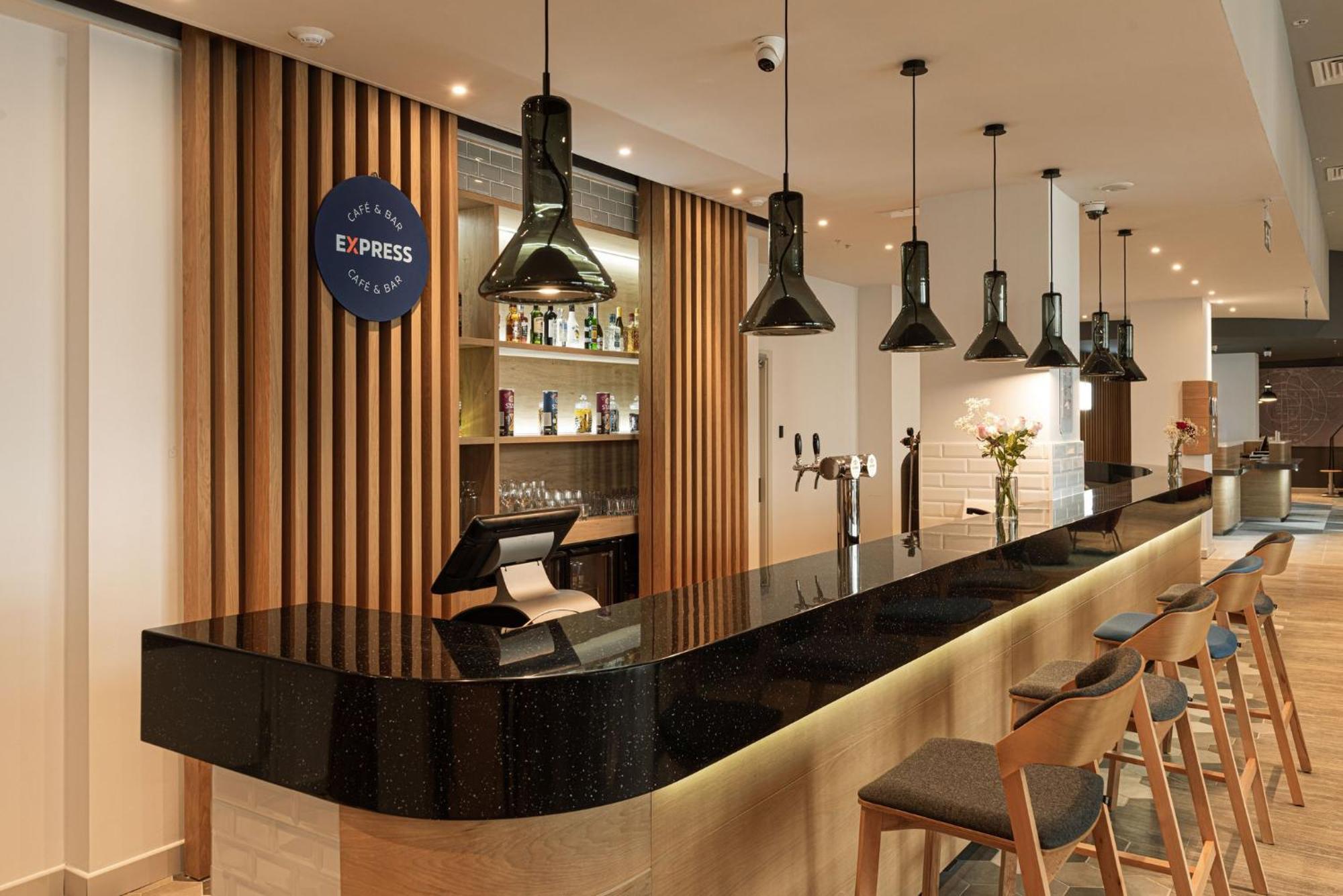 Express - - Turan By Ihg Hotel Nur-Sultan (Astana)