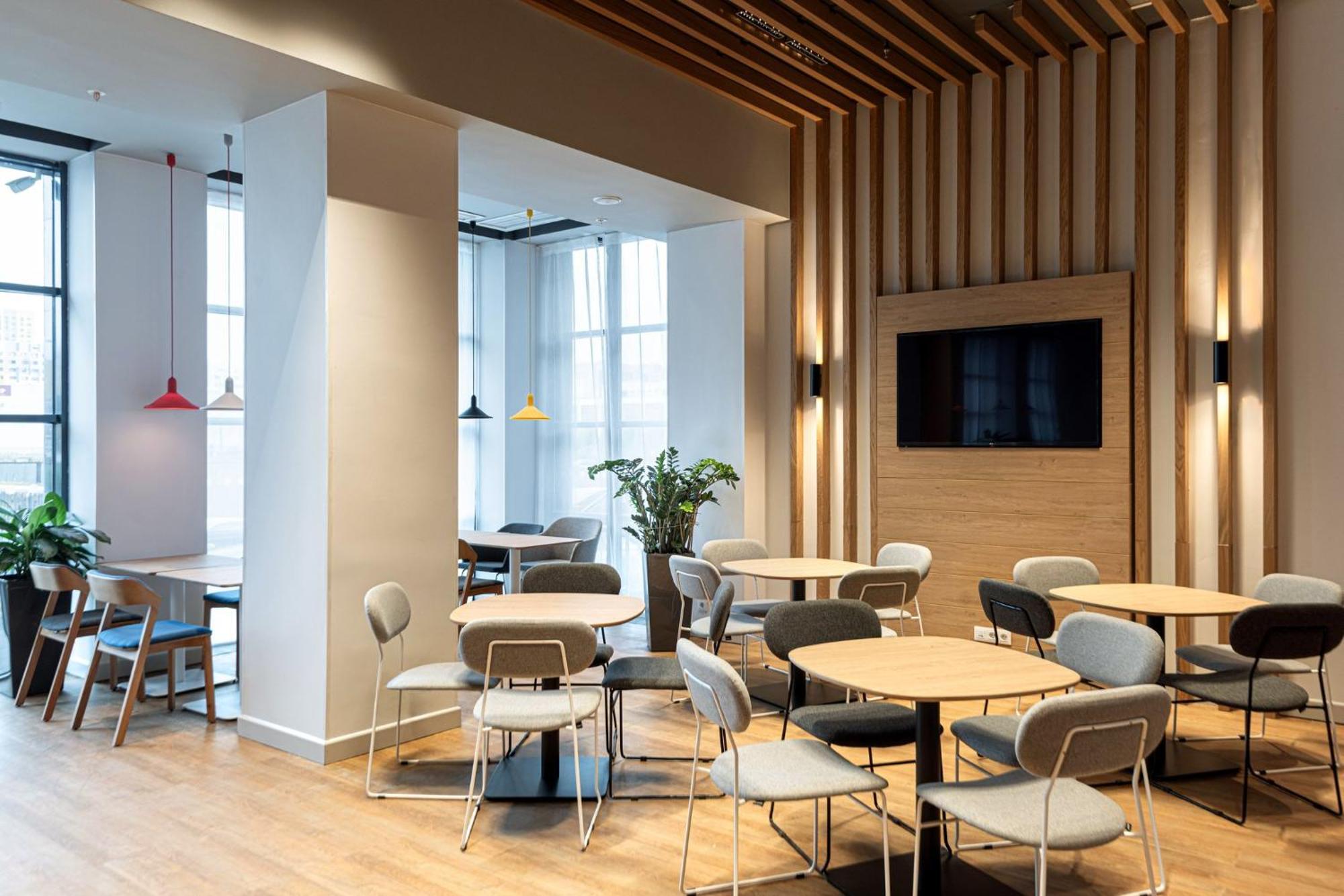 Express - - Turan By Ihg Nur-Sultan (Astana)