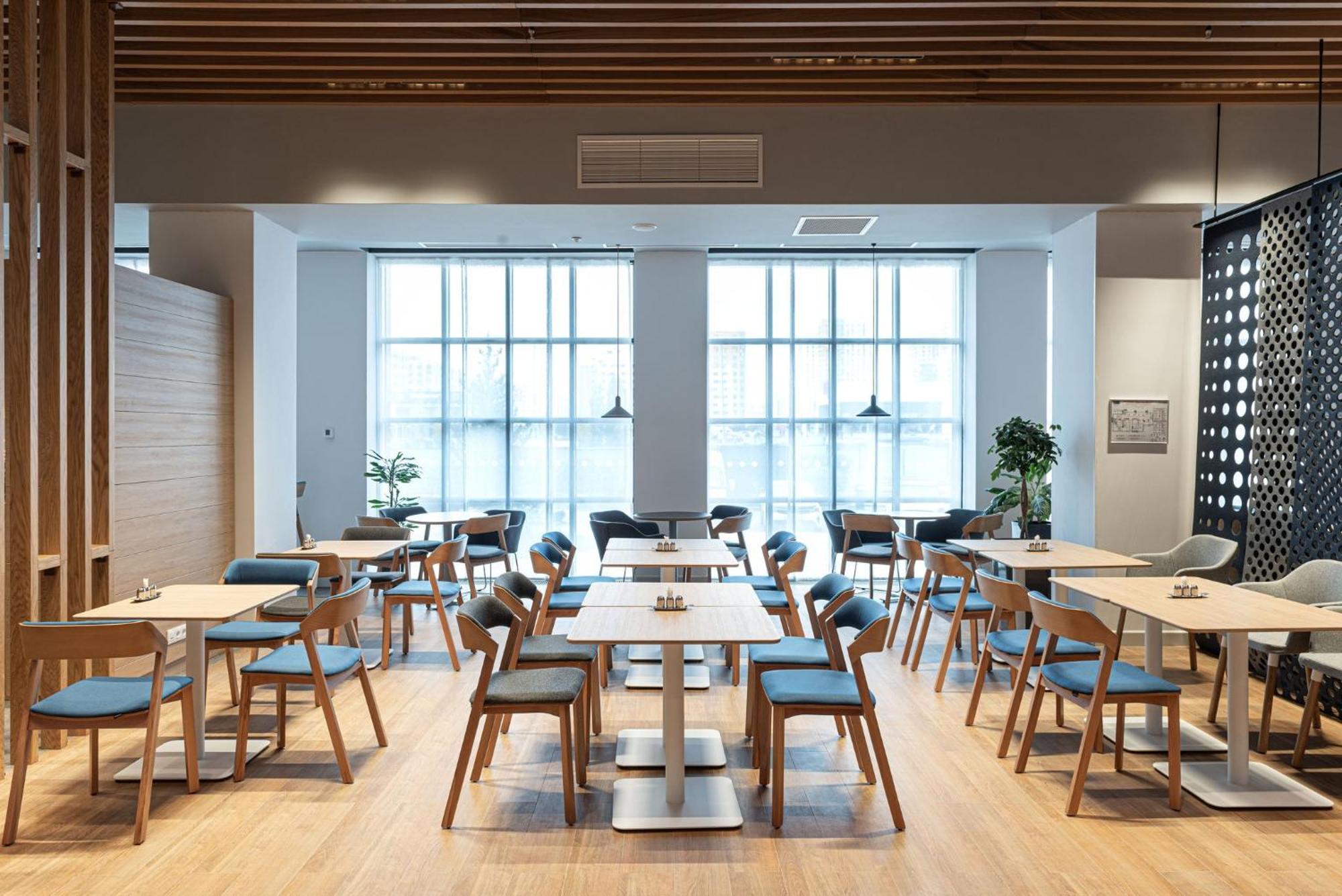 Hotel Express - - Turan By Ihg 3*