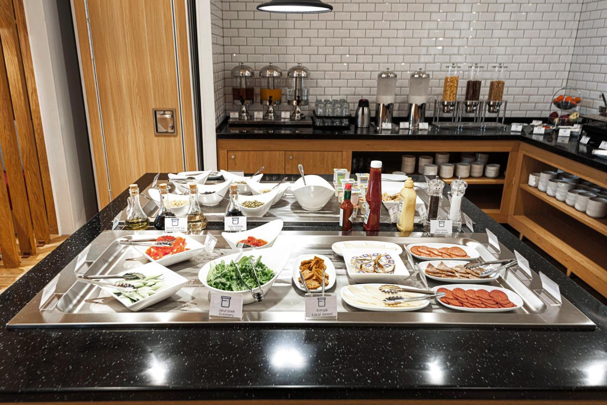 Express - - Turan By Ihg Hotel Nur-Sultan (Astana)