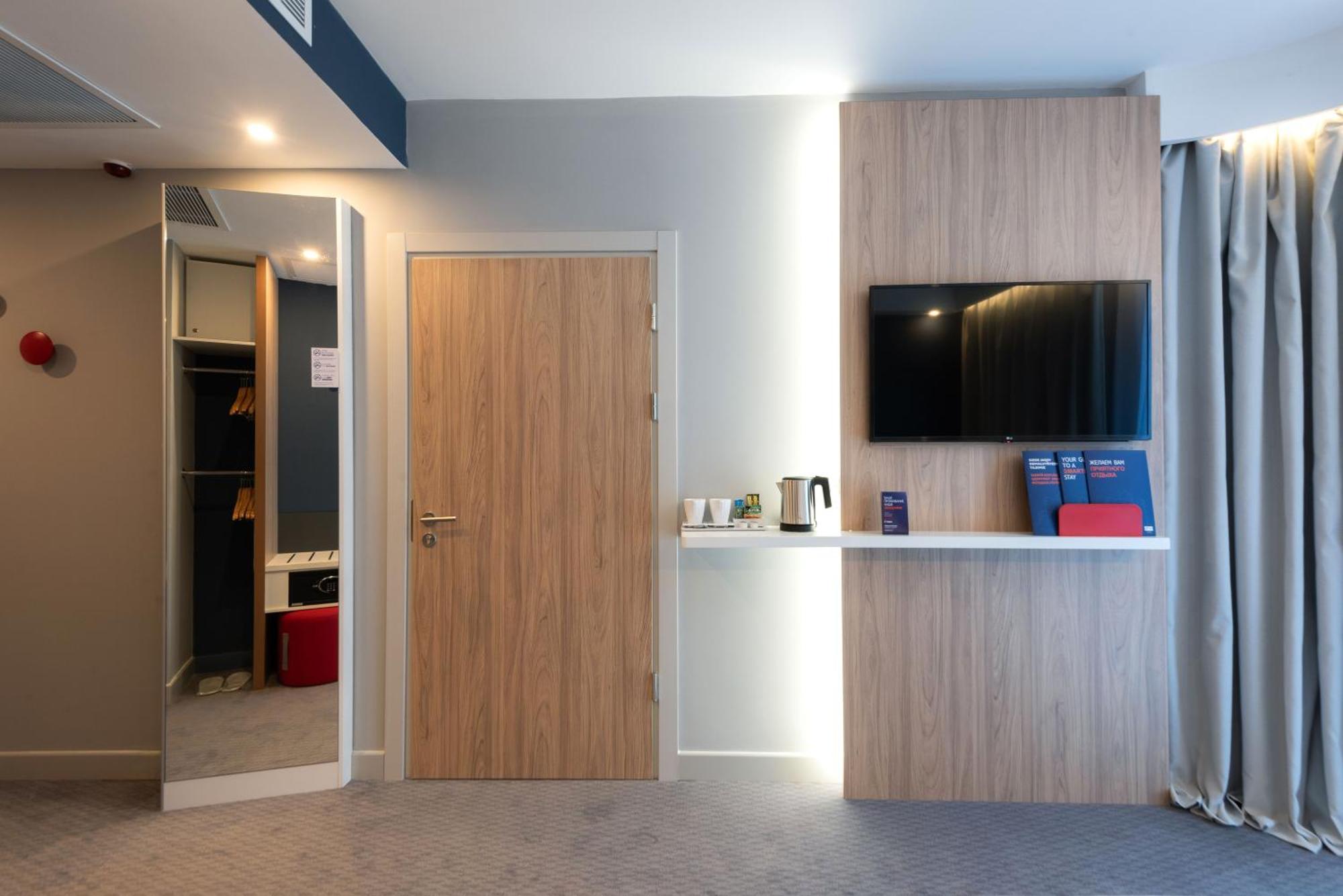 Express - - Turan By Ihg 3*